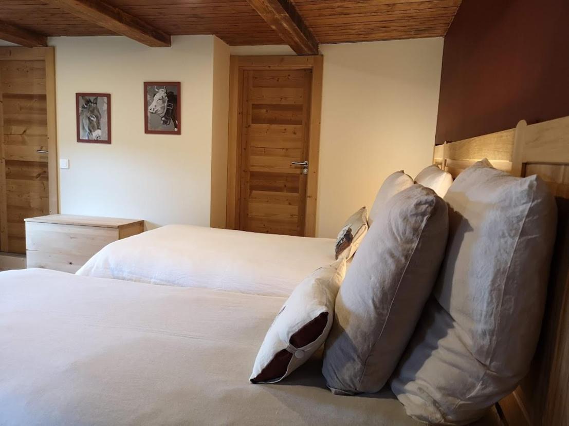 Maison Le Rozet Les Gras Eksteriør billede